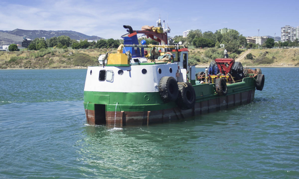 Barco Limpiamar