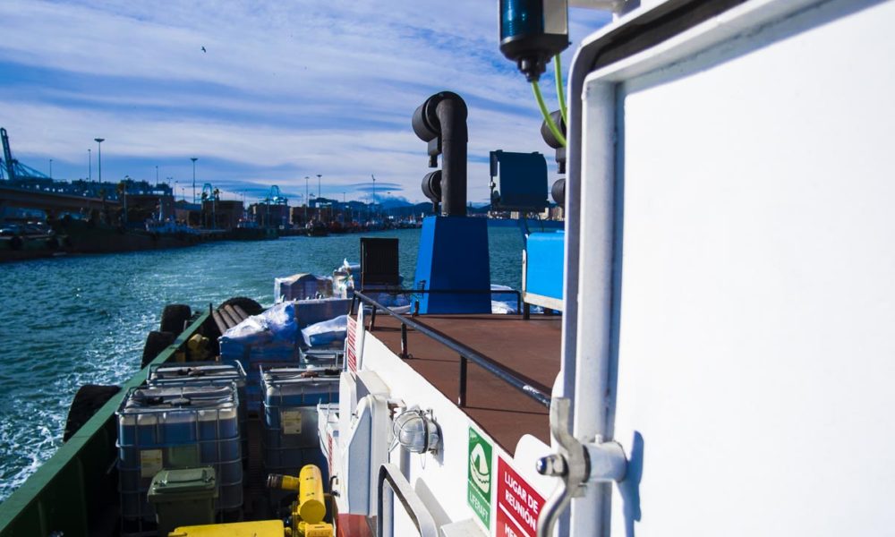 Barco Bahía de Getares